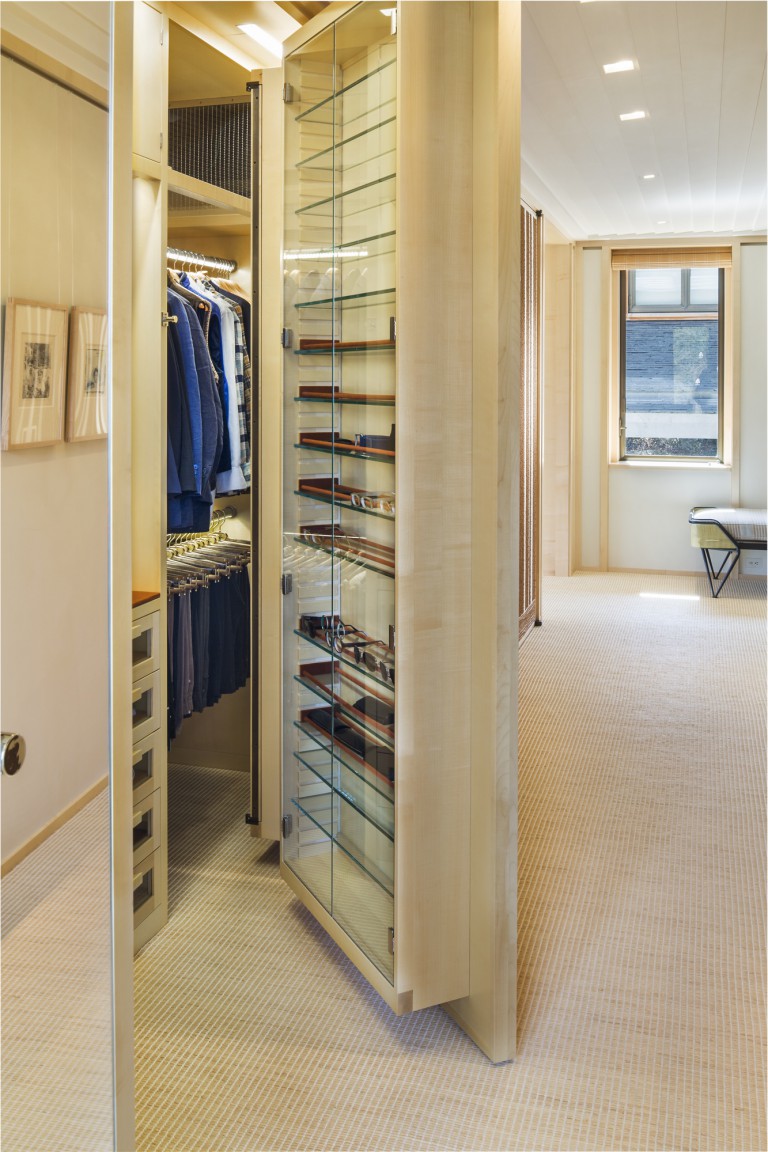 Linda London Interior Organizer